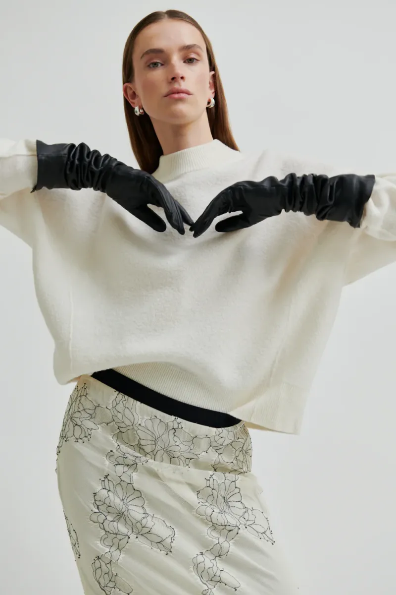 Wila Lace Skirt, Tofu