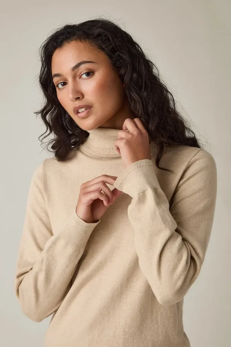Knitted Turtleneck, Beige