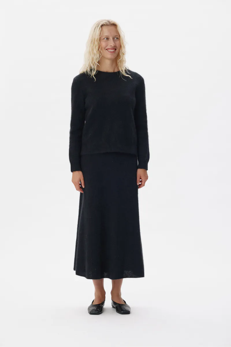 Joie, Black