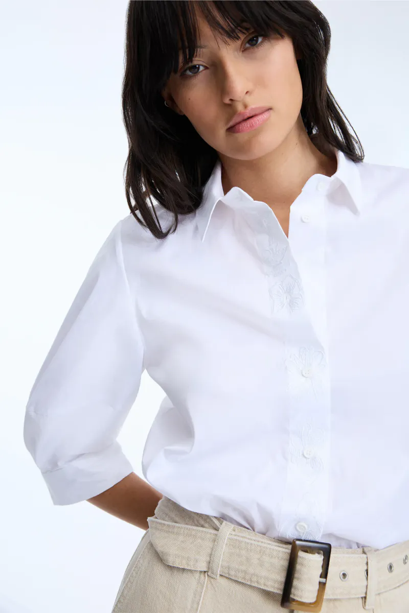Nust, White