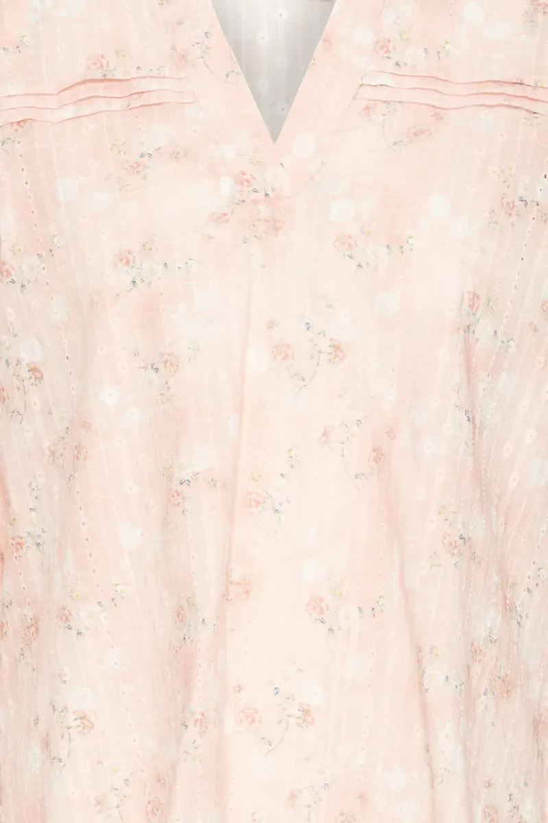 Bellarose Blouse, Potpourri