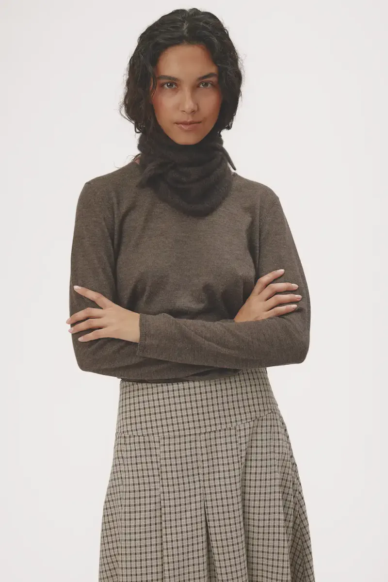 Paula Scarf, Espresso Brown