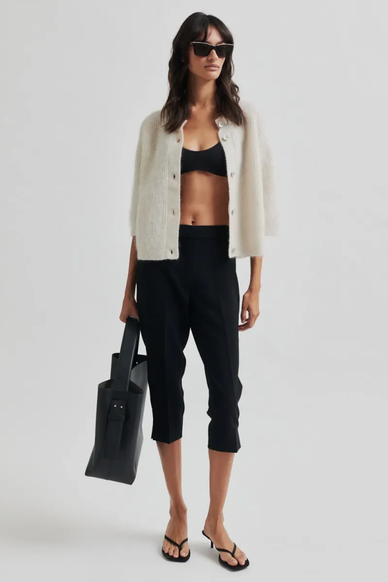 Capris Trousers, Black